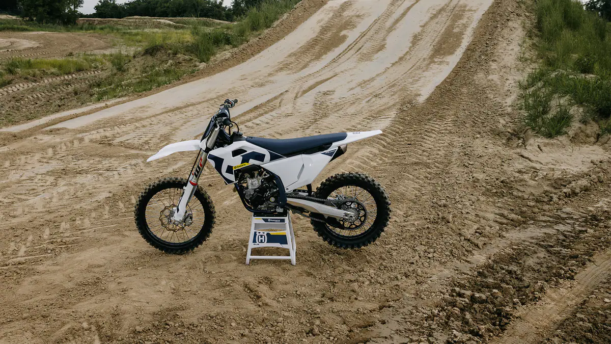 Husqvarna FC 250 modelo 2026