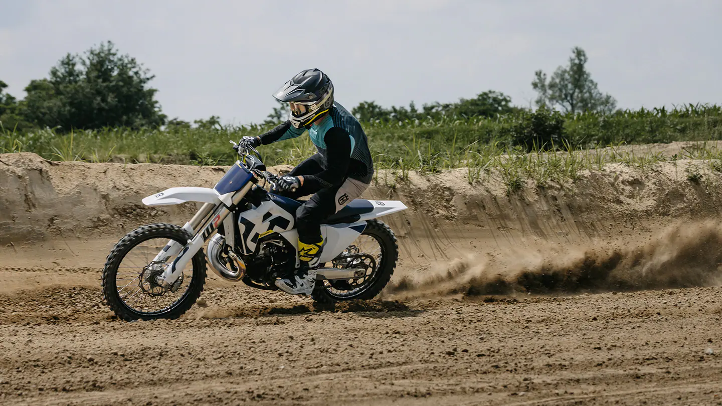Husqvarna TC 250 modelo 2026