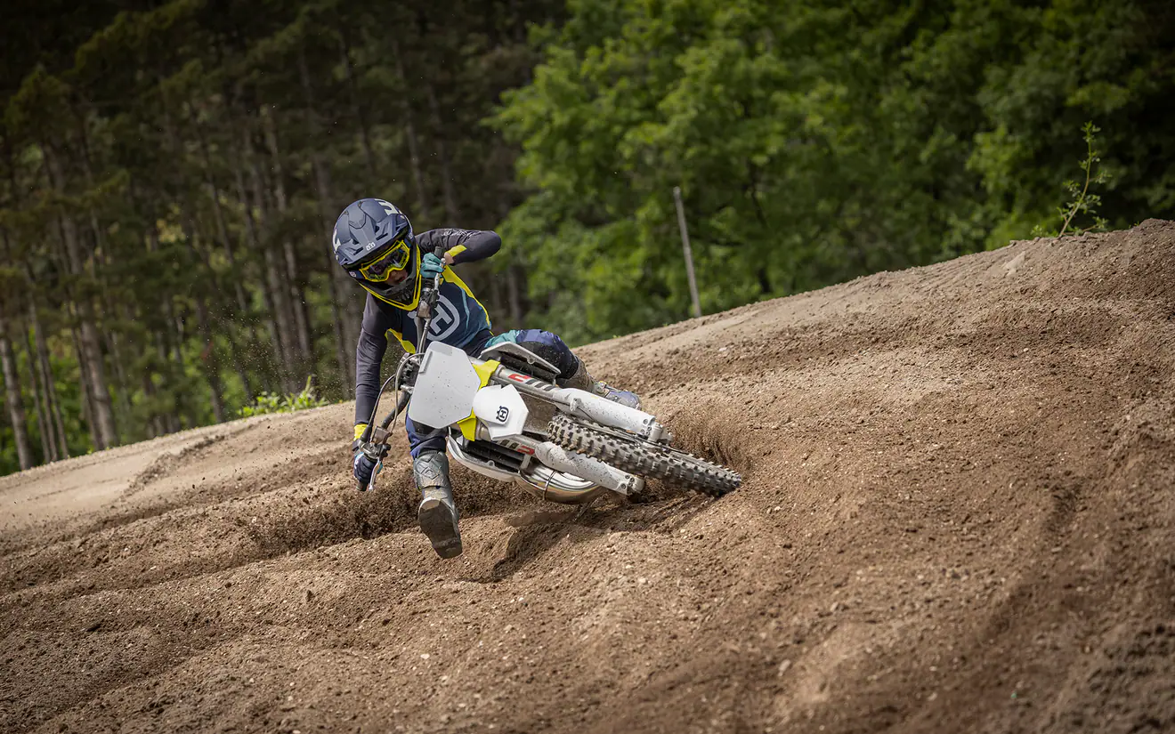 Husqvarna TC 85 19/16 modelo 2026