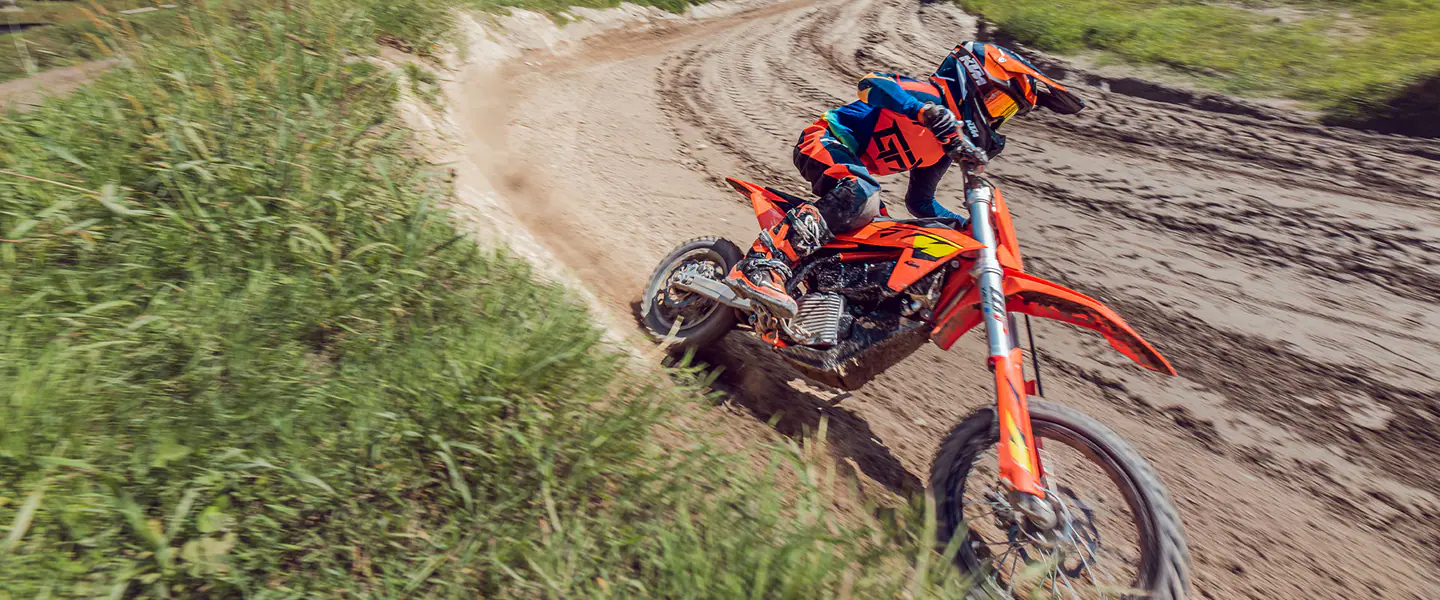 KTM SX-E 5 2026, vista 4